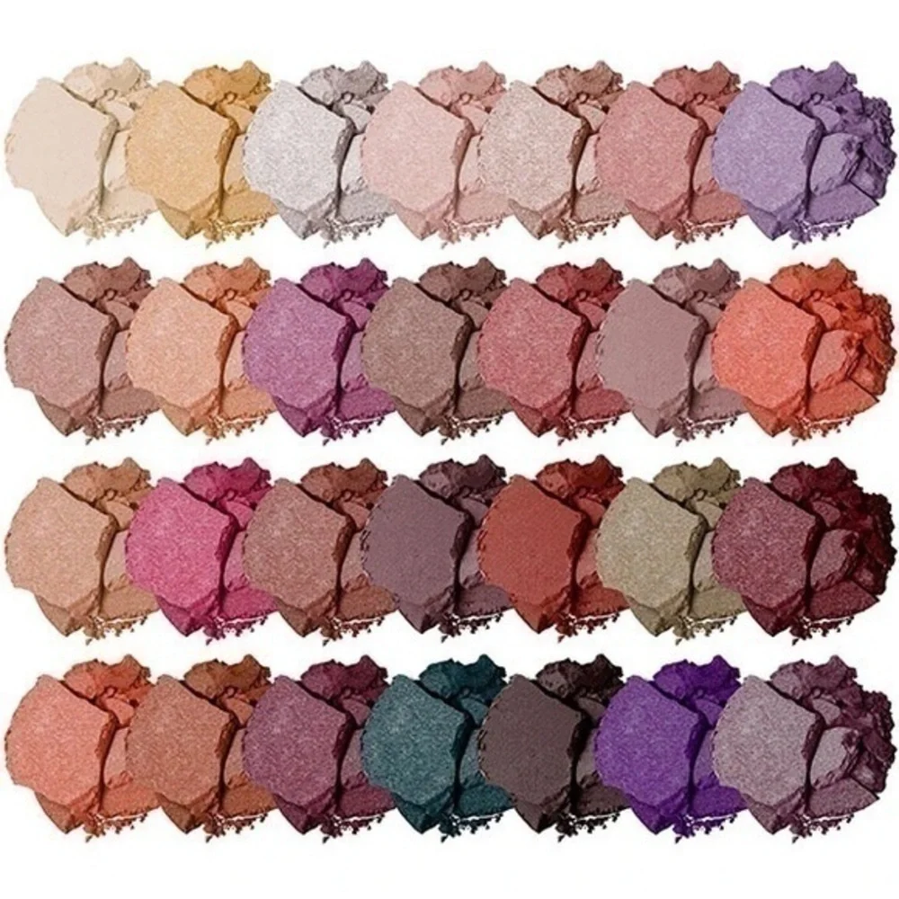 PIXI BY PETRA 28 COLOR EYESHADOW PALETTE❗️